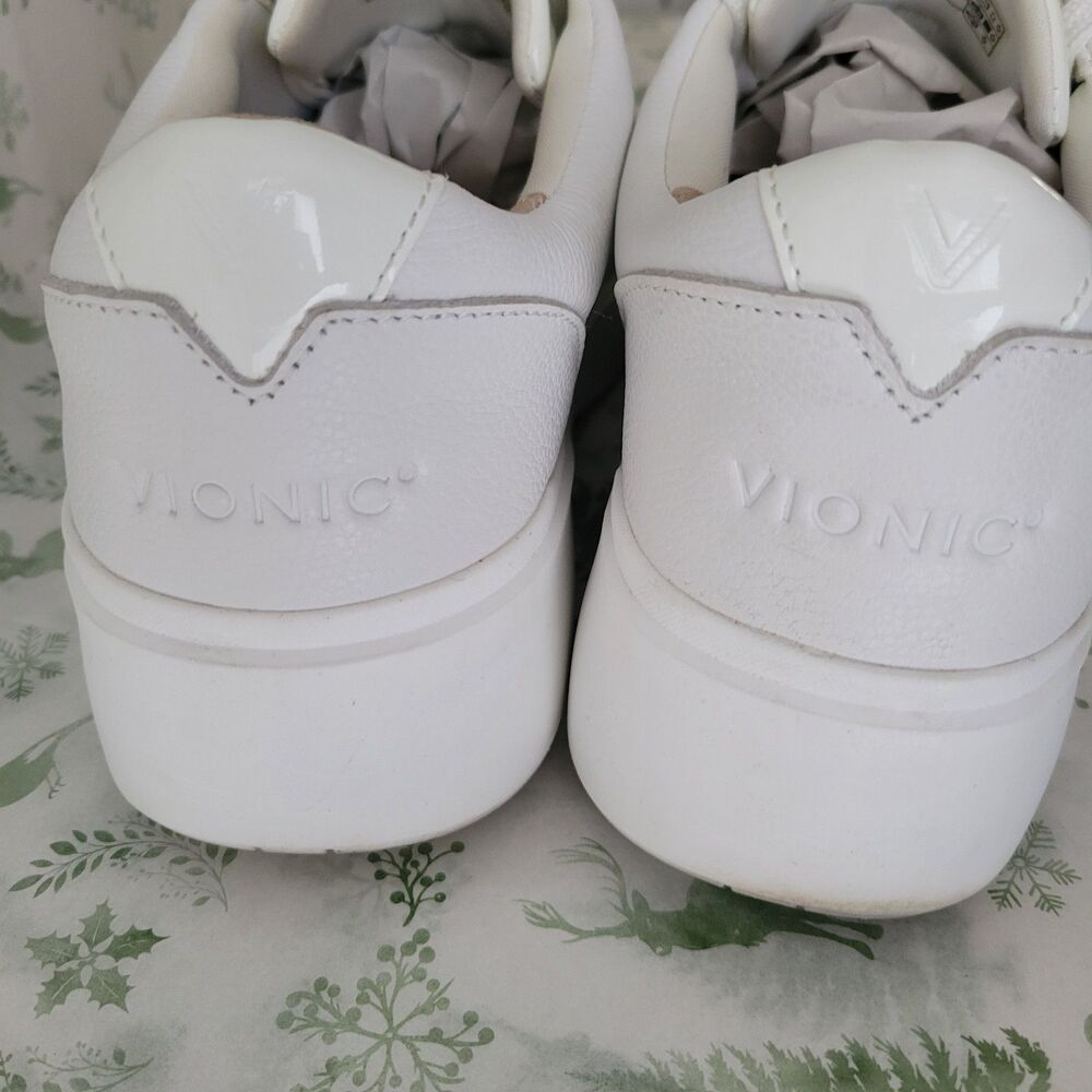 Vionic Kearny Women’s White Low Top Lace-Up Platform Leather Sneaker, Wide Fit - Picture 14 of 15